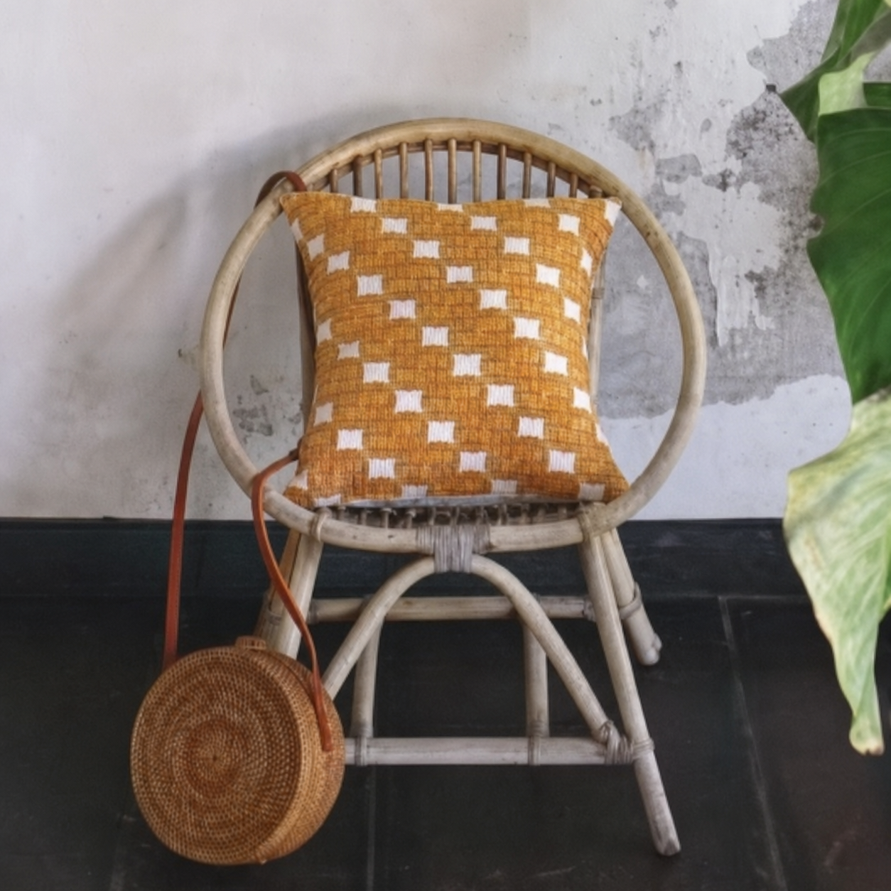 Foto produk Sarung Bantal Gereja Blenduk — model 1 dari 1